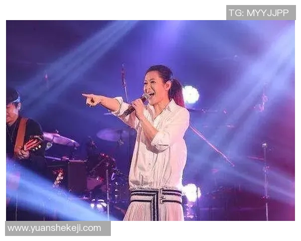 凤姐对姚明的倾慕之情如何影响她的生活与事业发展探讨