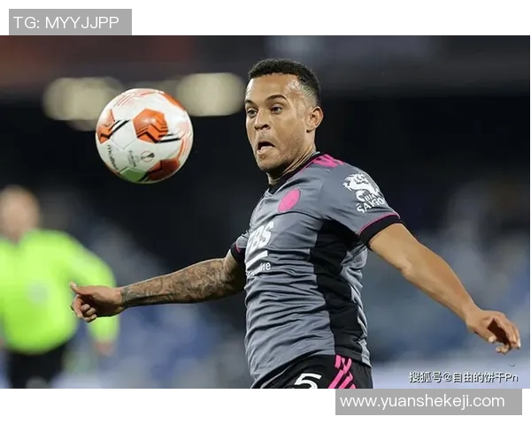 2018年足球明星及其获得的各项荣誉奖项全解析