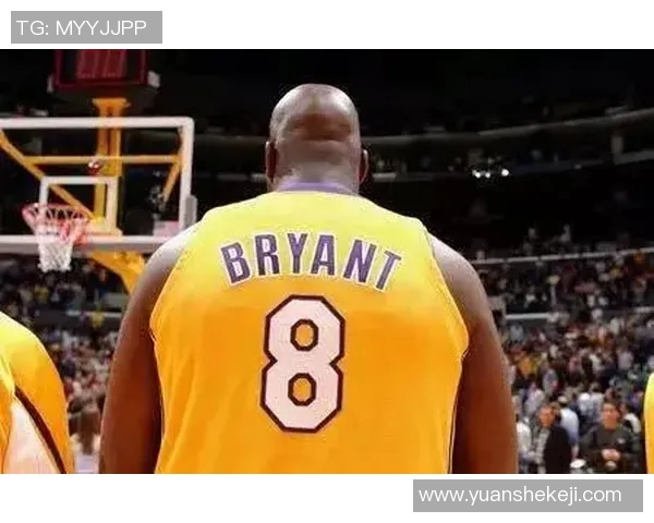 穿3号球衣的国际篮球巨星是谁他在赛场上的表现如何